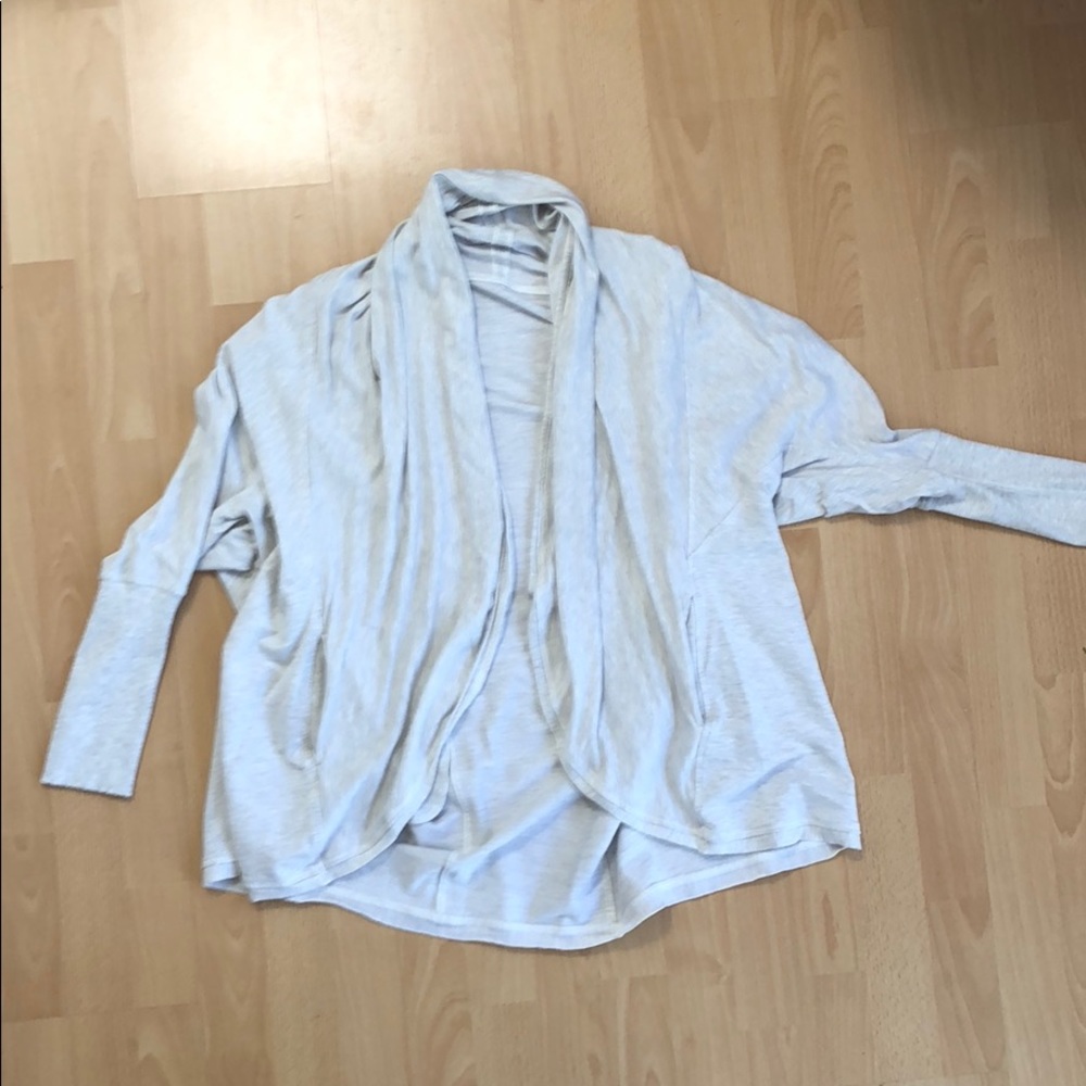 Lululemon To and Flow Wrap 8